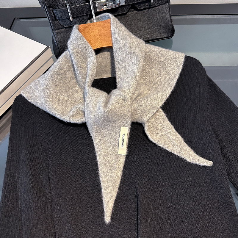 Sciarpa triangolare lavorata a - Shawl Wrap Winter recensione e prezzo